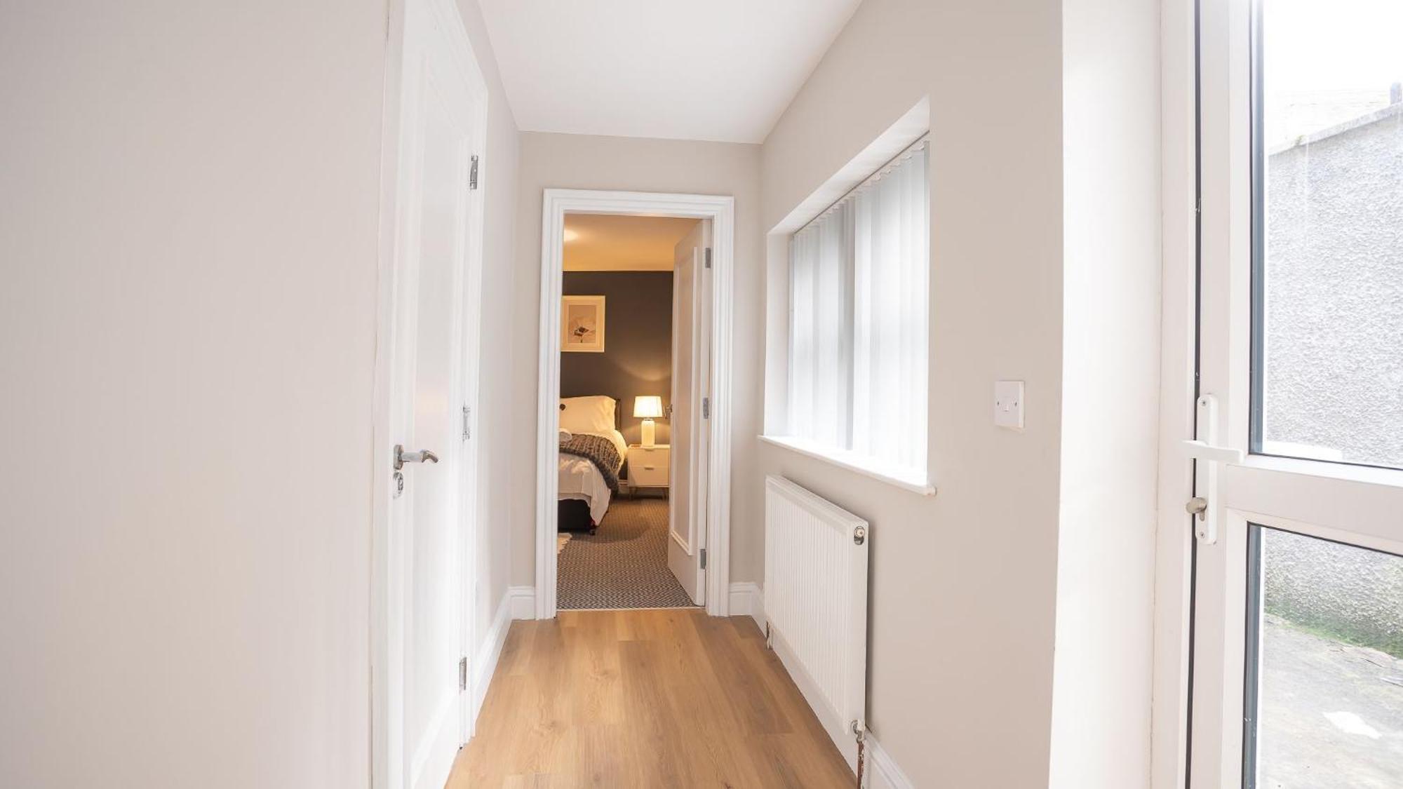 2 Bdr & 1 Bdr Apartments At Queens Uni By Belfast City Breaks Ngoại thất bức ảnh