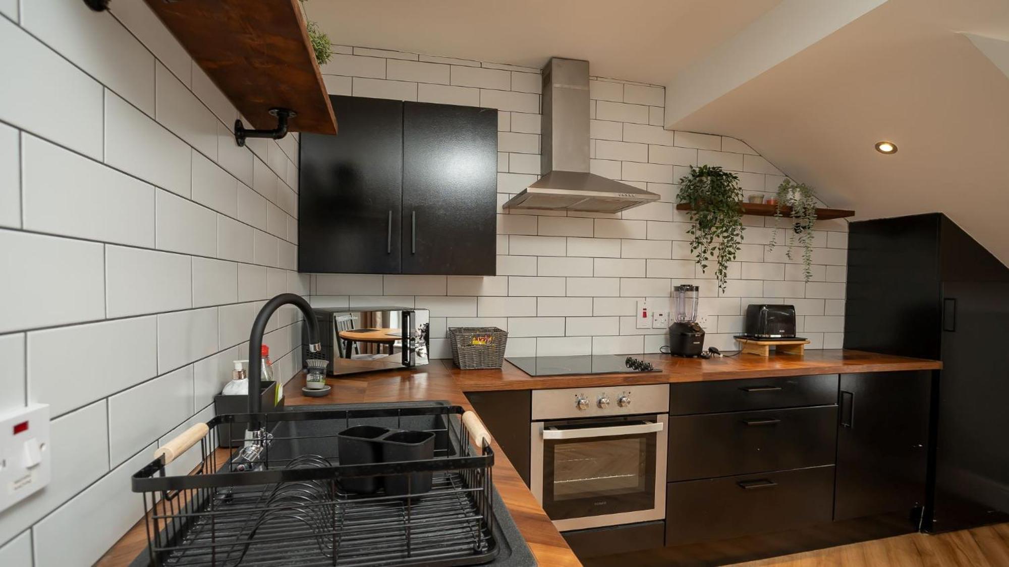 2 Bdr & 1 Bdr Apartments At Queens Uni By Belfast City Breaks Ngoại thất bức ảnh